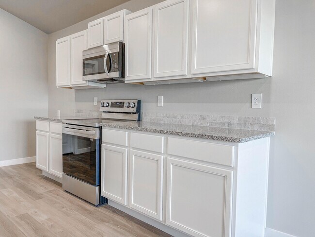 Building Photo - 1705 133rd St