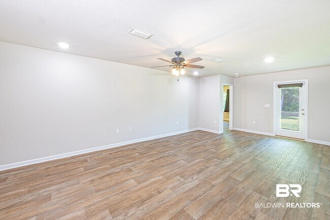 Building Photo - 24606 Alamitos Trace Dr