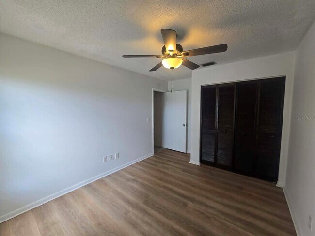 Building Photo - 12412 Cardiff Dr
