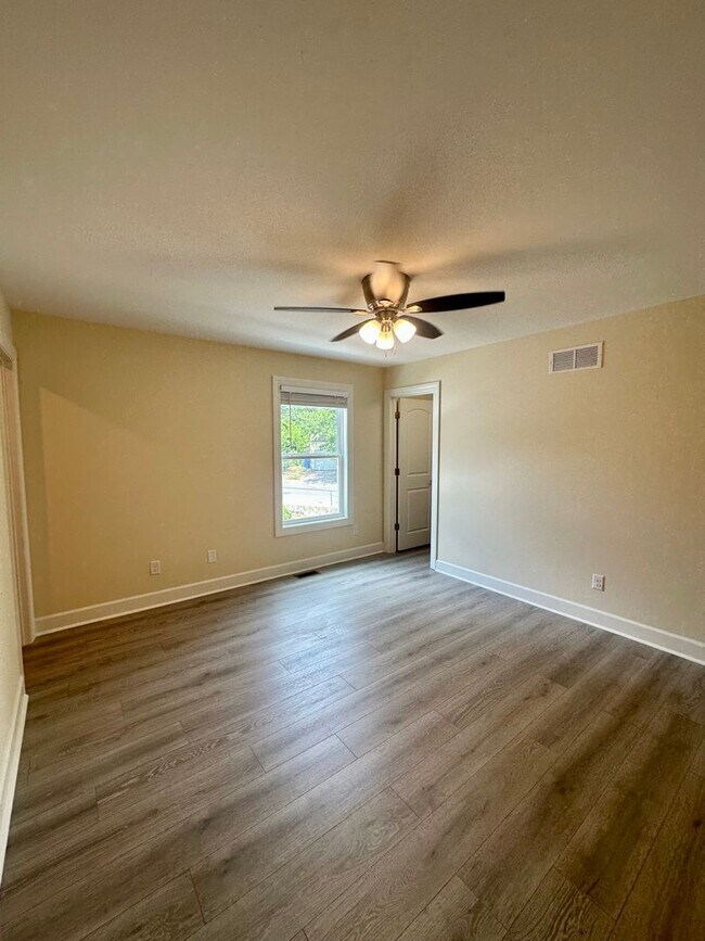 Building Photo - SPACIOUS NEWLY BUILT HOME