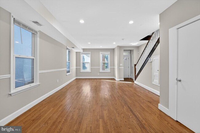 Building Photo - 3309 Martin Luther King Jr Ave SE