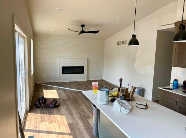 Building Photo - 107 W Park Ave