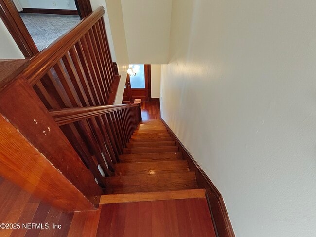 Building Photo - 1250 N Liberty St