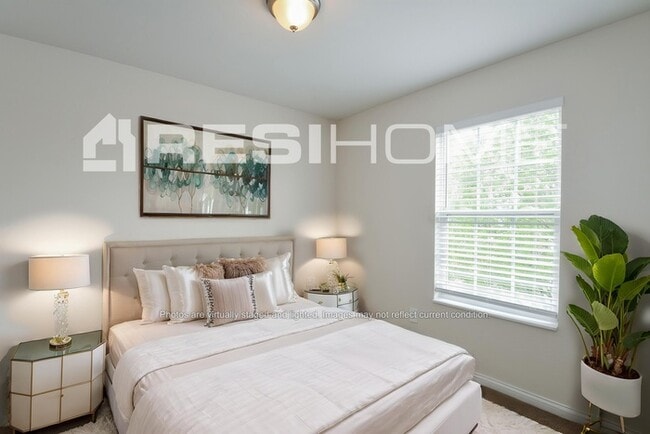 Building Photo - 3943 Hornickel Dr