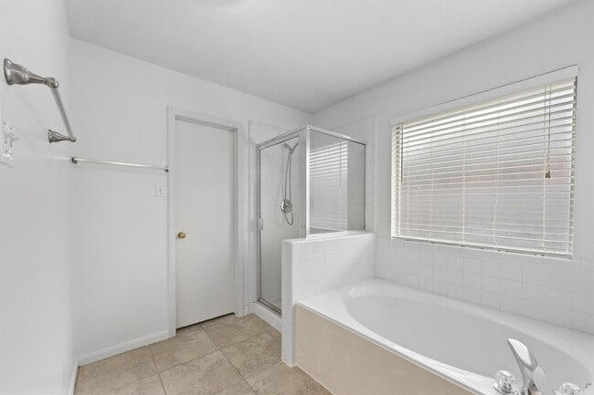 Building Photo - 14631 Englebrook Dr