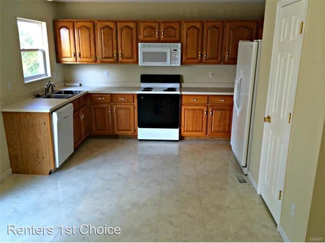 Building Photo - 3 br, 2.5 bath House - 13 Summerland