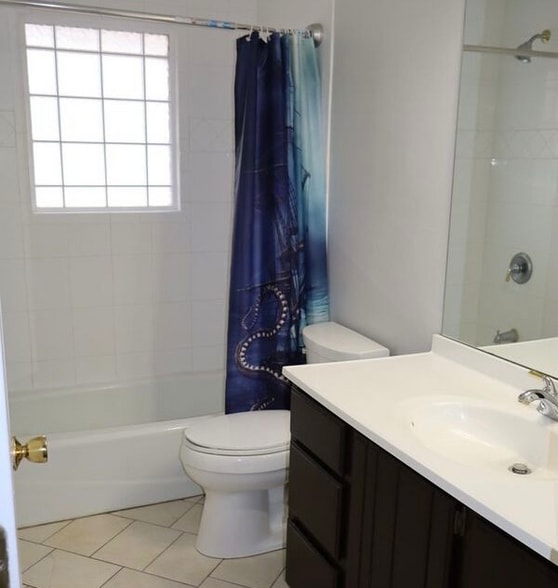 Building Photo - 3809 W Rollins Rd