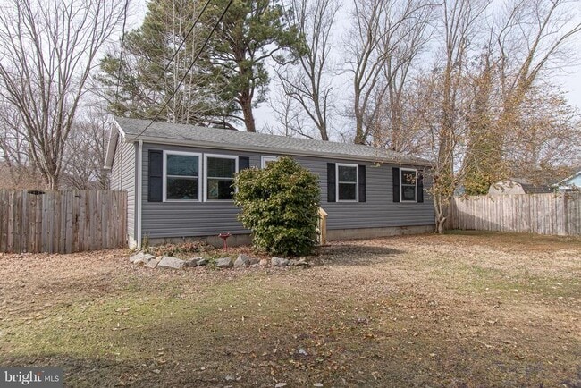 Building Photo - 101 Brooks Ln