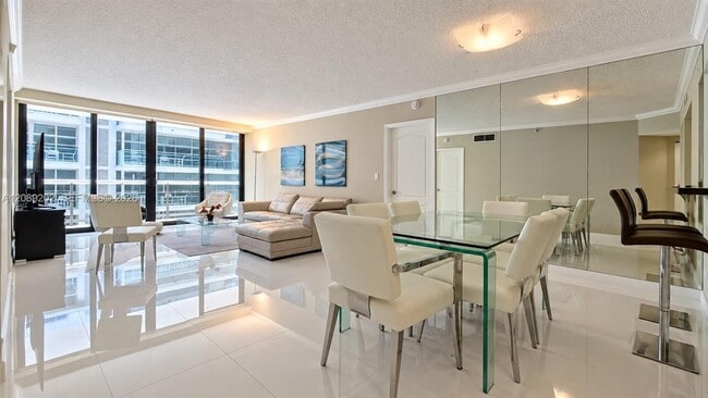 Building Photo - 9455 Collins Ave
