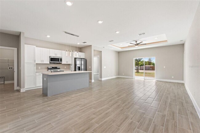 Building Photo - 115 Big Sioux Dr