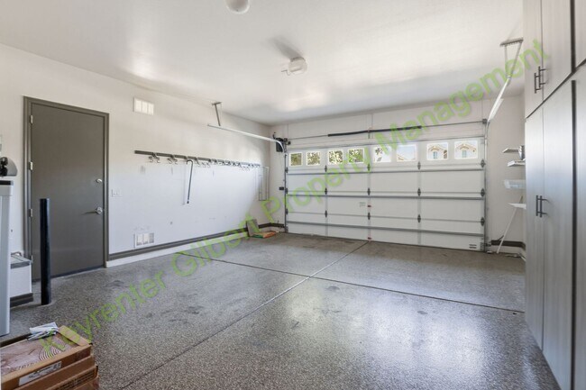 Building Photo - Beautiful 4-bed/3.5-bath Gilbert Home in Gilbert’s Cooley Station!