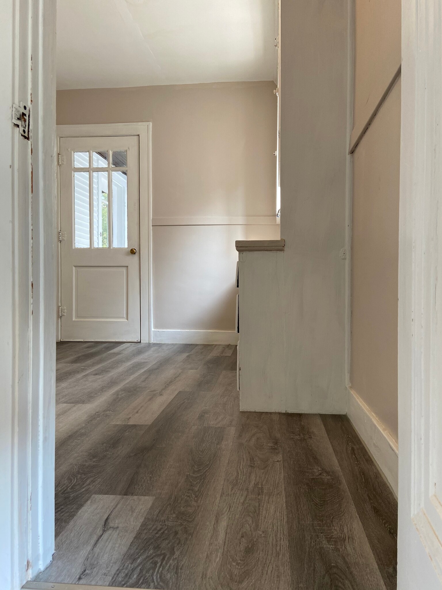 Building Photo - 7532 Jefferson Ave