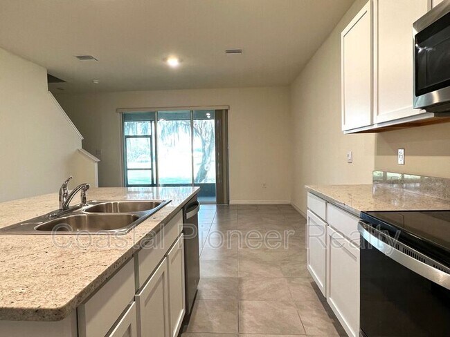 Building Photo - 5334 Dragonfly Dr