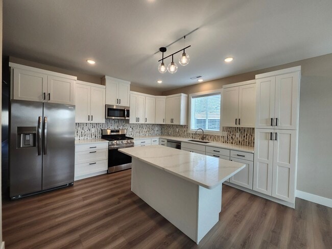 Building Photo - 5309 W Jay St