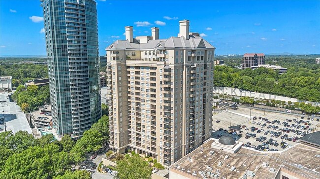 Building Photo - 3334 Peachtree Rd NE