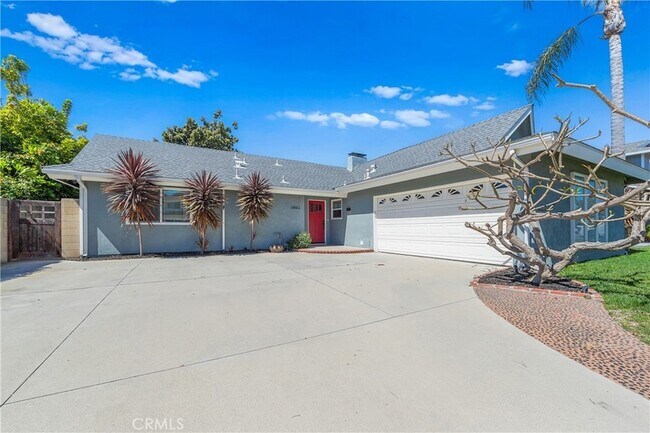 Building Photo - 16311 Woodstock Ln