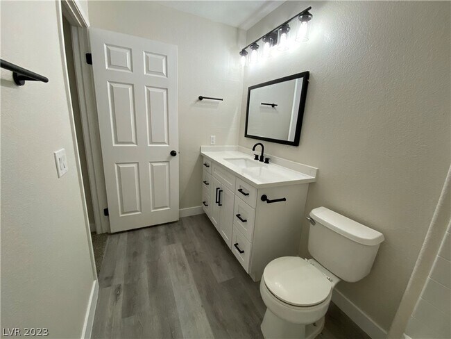 Building Photo - 3318 N Decatur Blvd