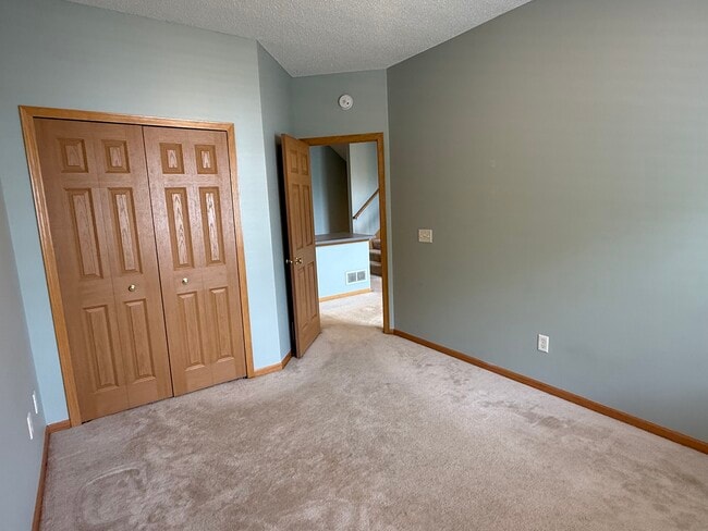 Building Photo - 6787 Pine Crest Trail S
