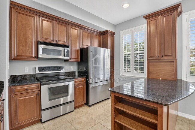 Building Photo - 1383 Chatfield Pl
