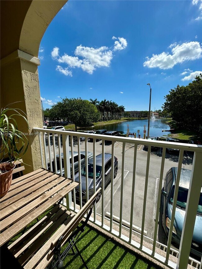 Building Photo - 10870 NW 88th Terrace