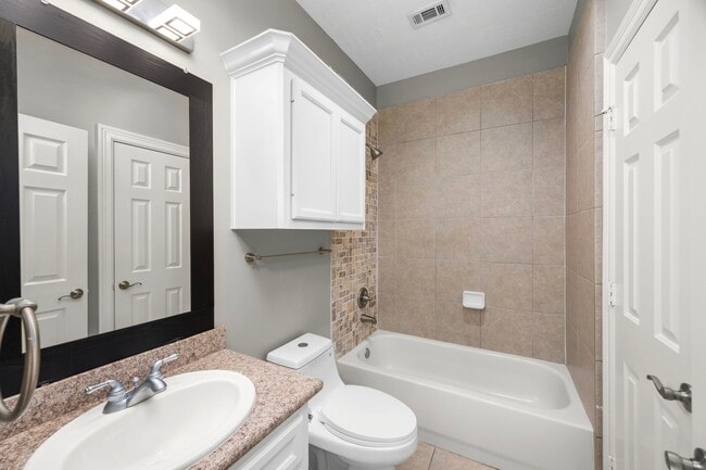 Building Photo - 7930 Stoneyway Dr