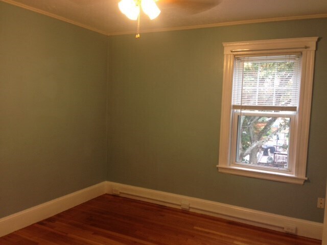 Building Photo - 280 Willow St