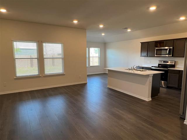 Building Photo - 2117 Berrywood Dr