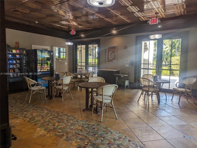 Building Photo - 3020 NW 125th Ave