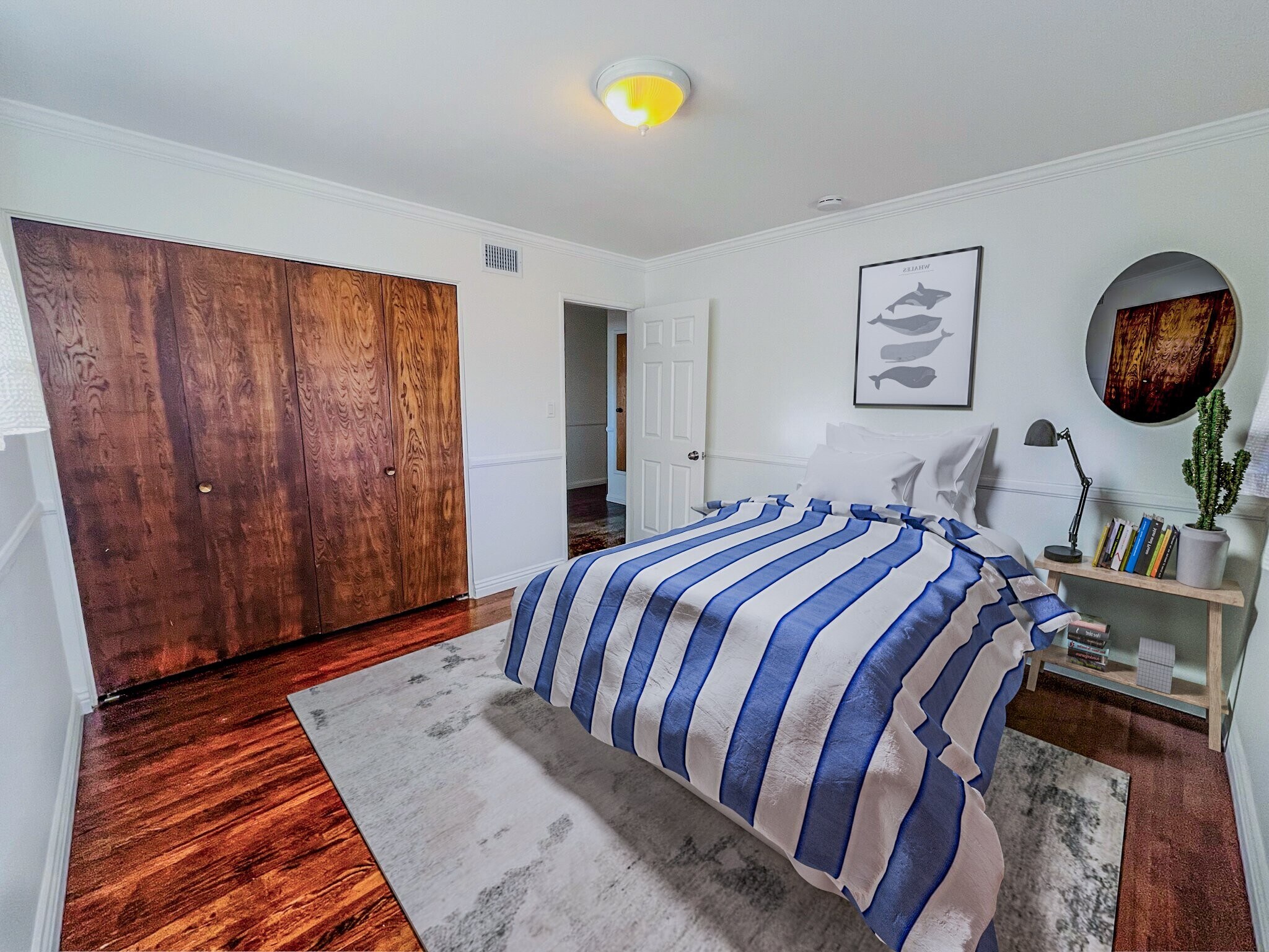 Building Photo - 1420 Central Ave