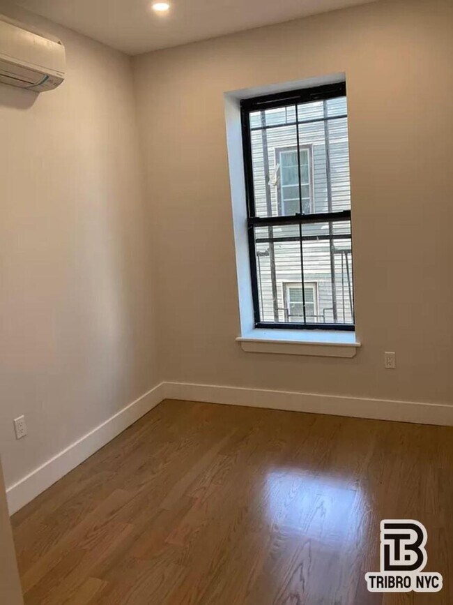 Building Photo - 0 bedroom in RIDGEWOOD NY 11385