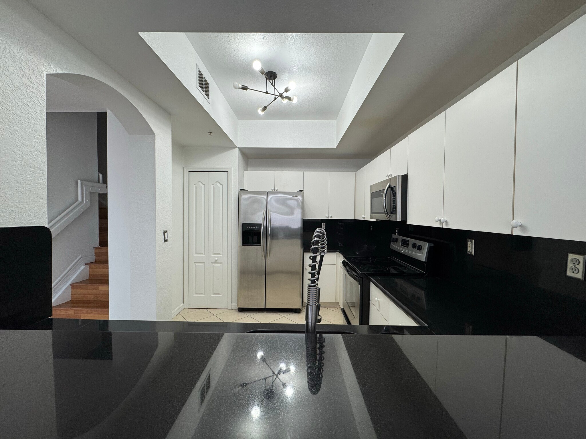 Building Photo - 8886 W Flagler St