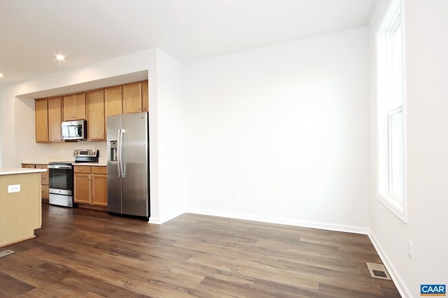 Building Photo - 5997 McComb St