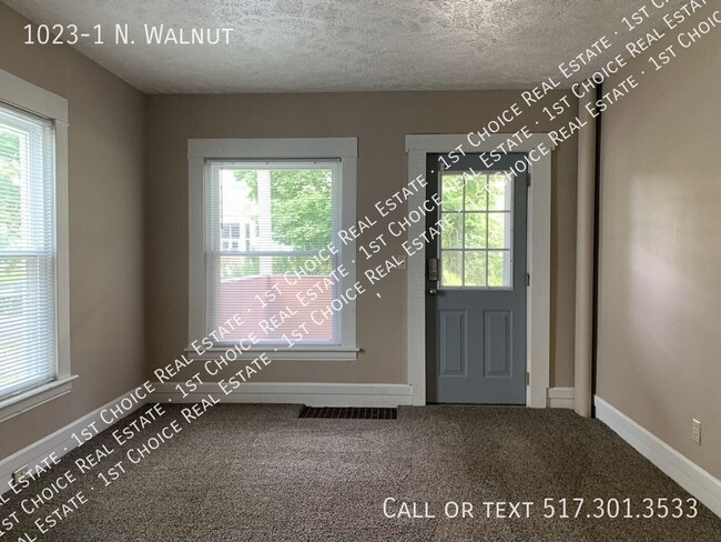 Building Photo - 1023-1 N. Walnut-