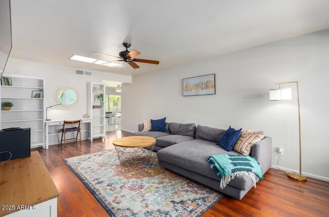 Building Photo - 2351 E Pebble Beach Dr