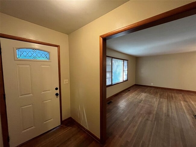 Building Photo - 1603 Franklin Dr