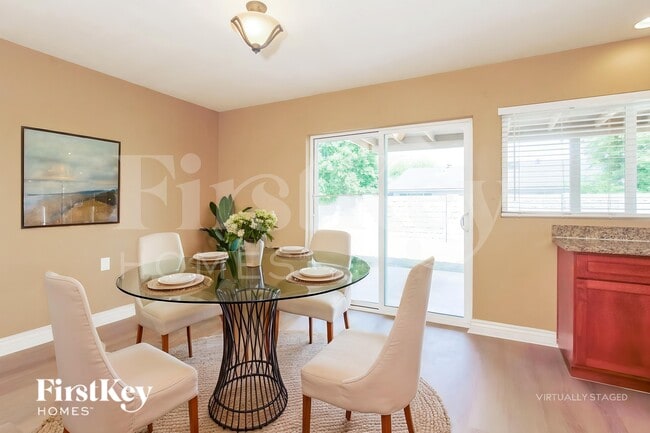 Building Photo - 12215 N 36th St