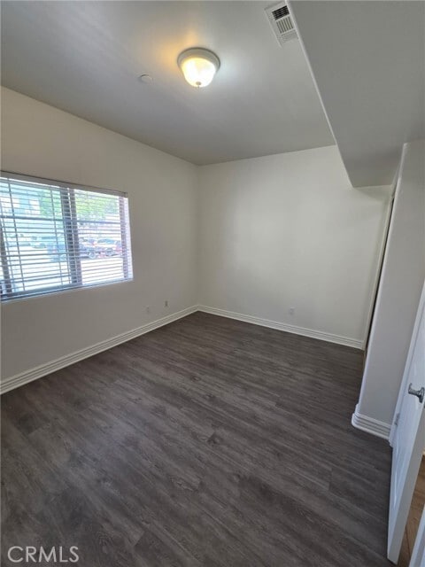 Building Photo - 10220 Samoa Ave