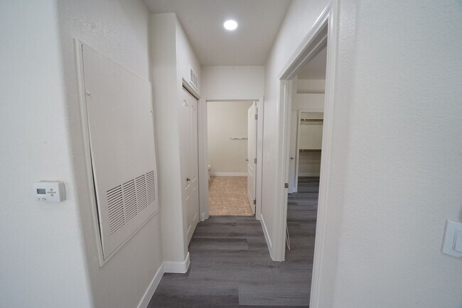 Building Photo - 8985 S Durango Dr