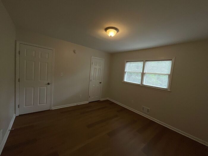 Building Photo - 3691 Idle Creek Dr