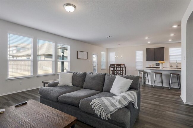 Building Photo - 14104 Honey Gem Dr