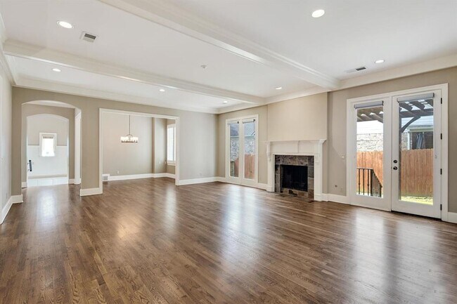 Building Photo - 6597 Heronswood Cove