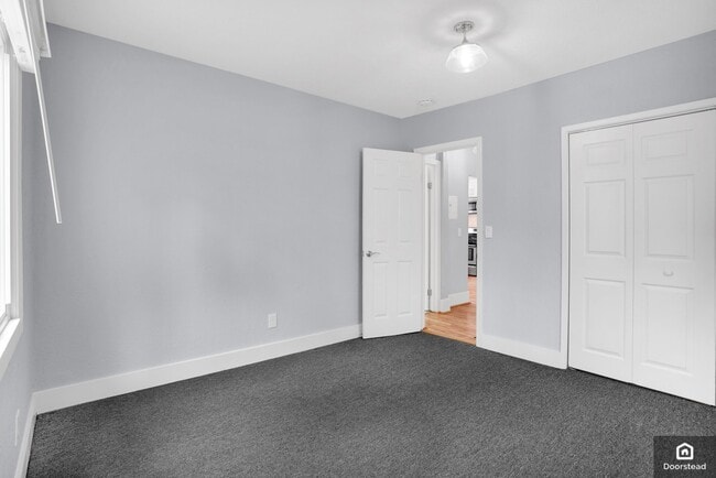 Building Photo - 1035 63rd St