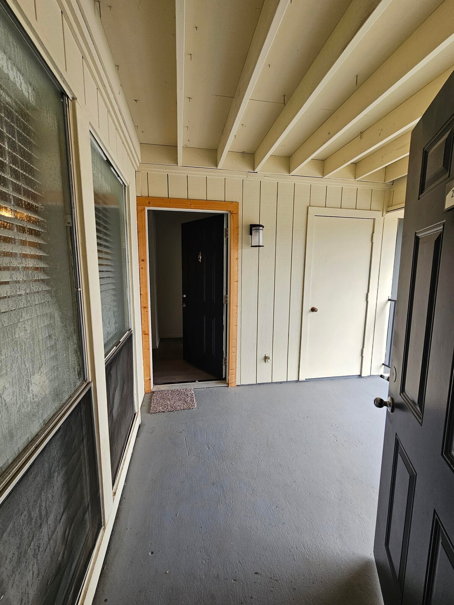 Building Photo - 8225 Calmont Ave