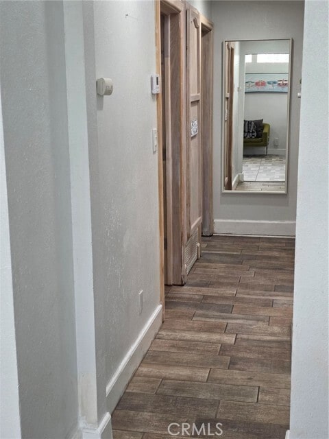 Building Photo - 917 Helmsdale Ave