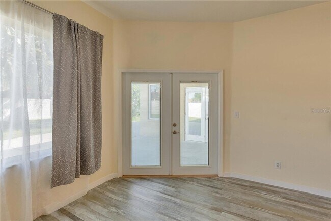 Building Photo - 13024 Carlington Ln