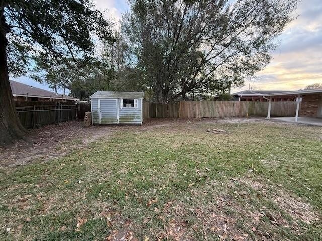 Building Photo - 2013 N Woodlawn Ave