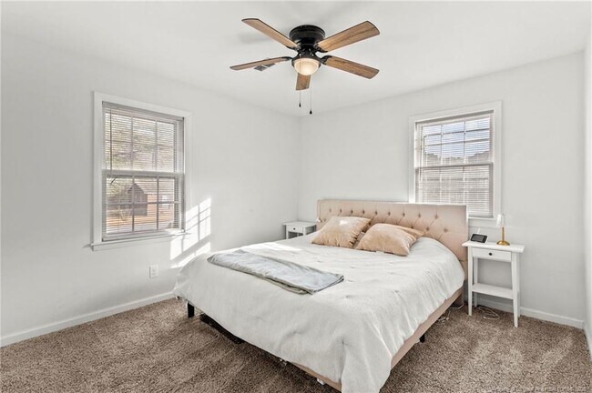 Building Photo - 5861 Columbine Rd