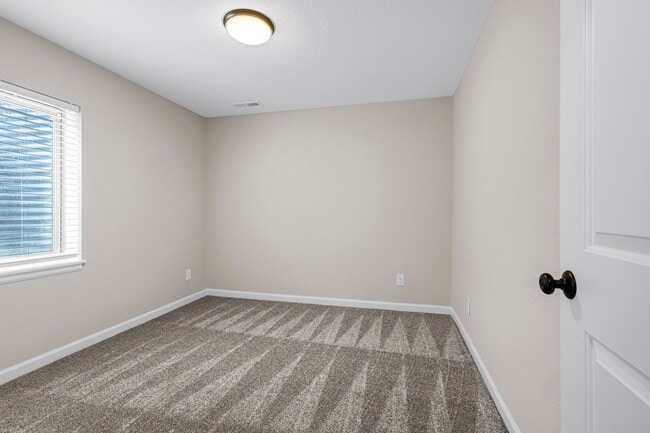 Building Photo - 4535 Star Ridge Dr