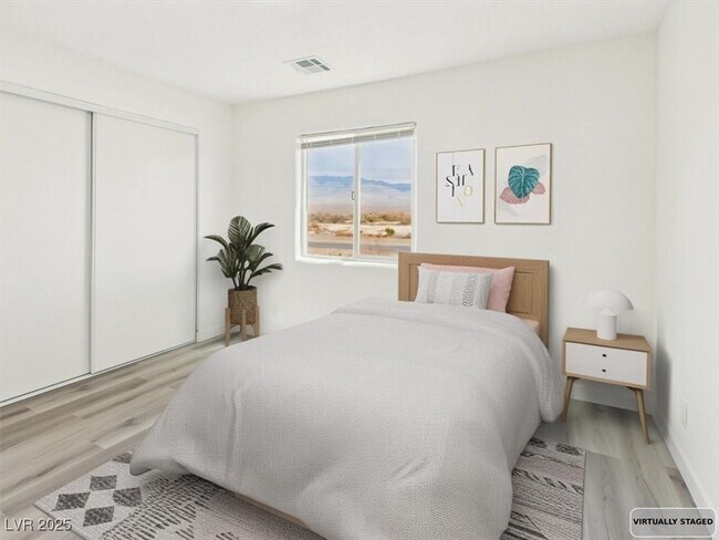 Building Photo - 5610 N Linda St