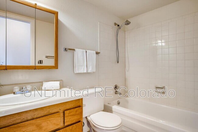 Building Photo - 4039 S Nucla Way